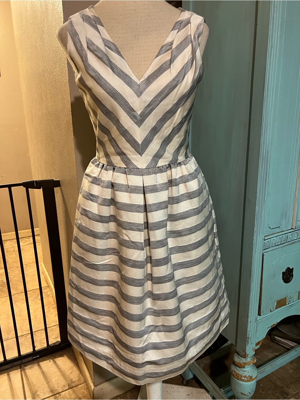 NWT $370 Steven Alan Dress Fit Flare Striped Gray White Sz 0 USA Party Vacation